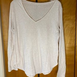 🌟Old Navy long-sleeve t-shirt